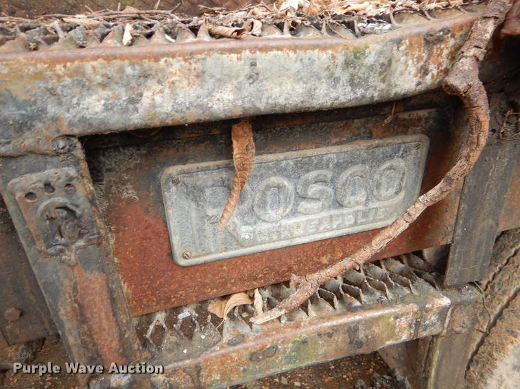 image for item FQ9609 1981 International 1754 oil distribution truck