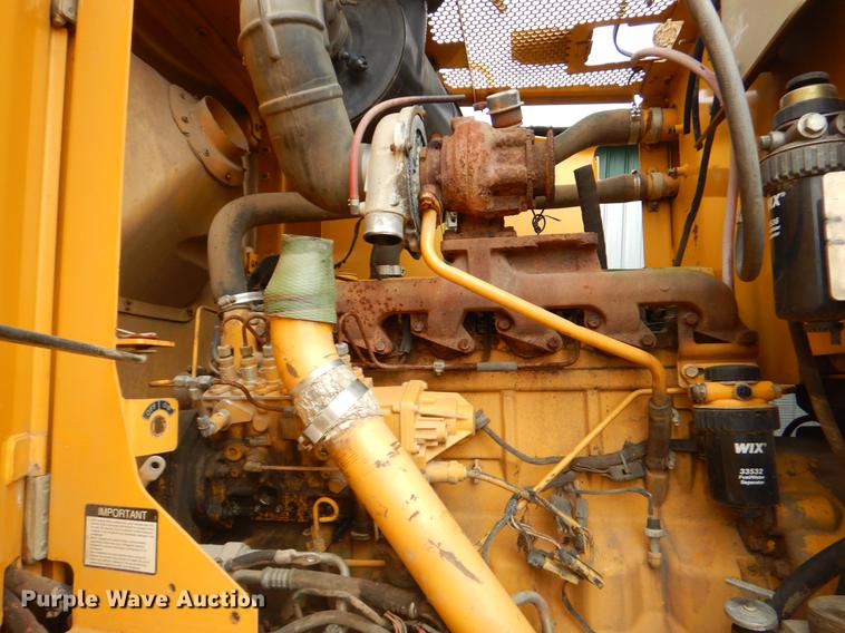 image for item FQ9610 1997 John Deere 670CH motor grader