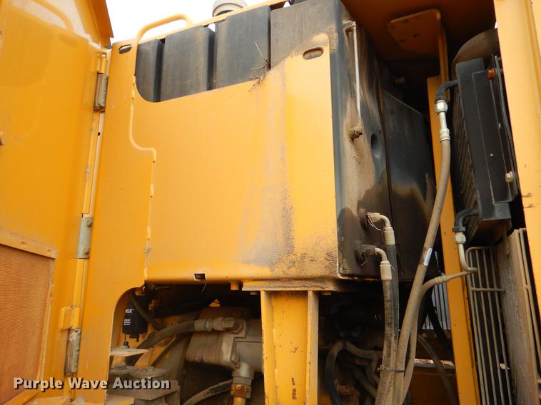 image for item FQ9610 1997 John Deere 670CH motor grader