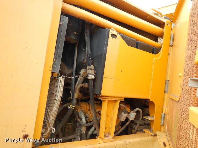 image for item FQ9610 1997 John Deere 670CH motor grader