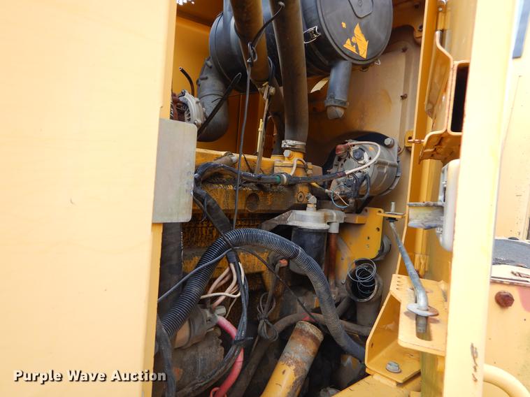 image for item FQ9610 1997 John Deere 670CH motor grader