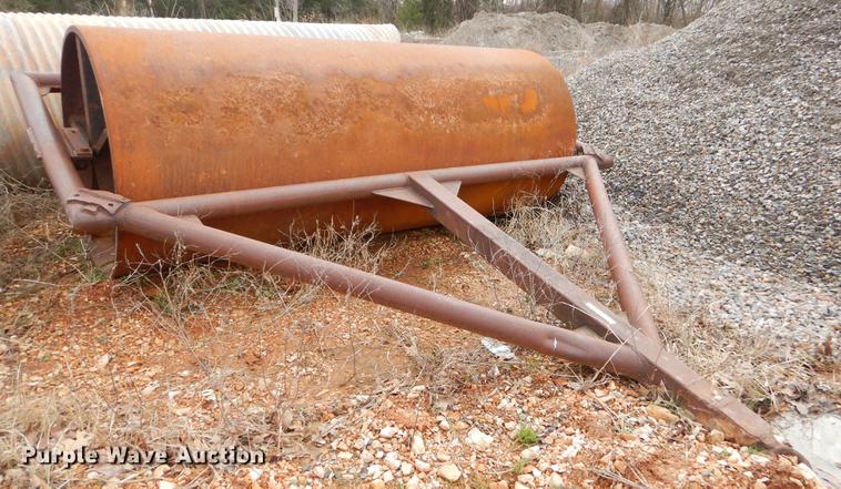 image for item FQ9611 Single drum roller