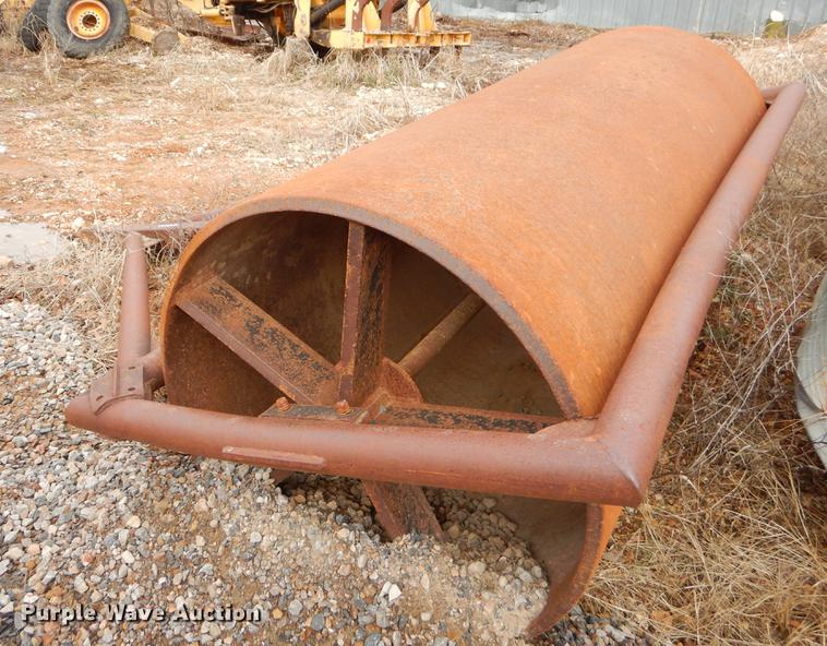 image for item FQ9611 Single drum roller