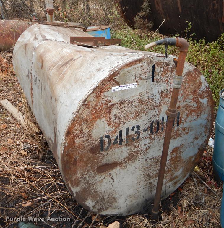 image for item FQ9615 (2) tanks