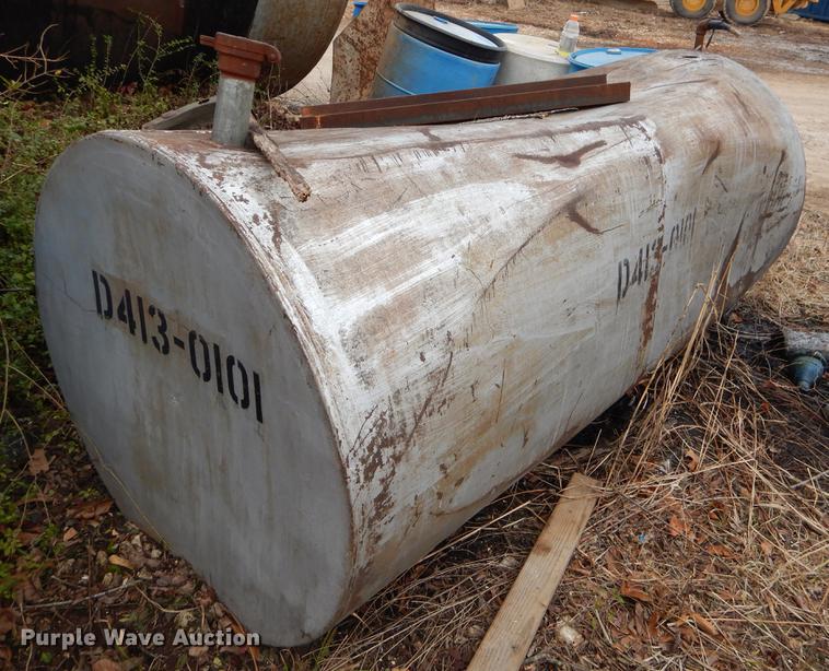 image for item FQ9615 (2) tanks