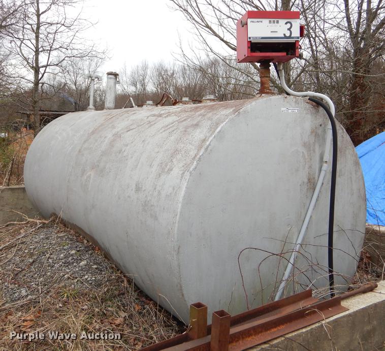 image for item FQ9616 12'L steel fuel tank