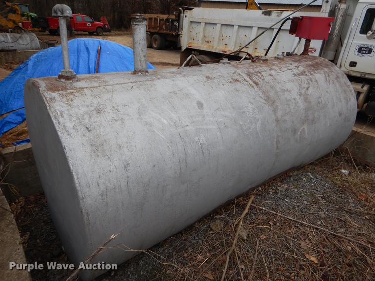 image for item FQ9616 12'L steel fuel tank