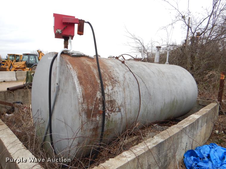 image for item FQ9616 12'L steel fuel tank
