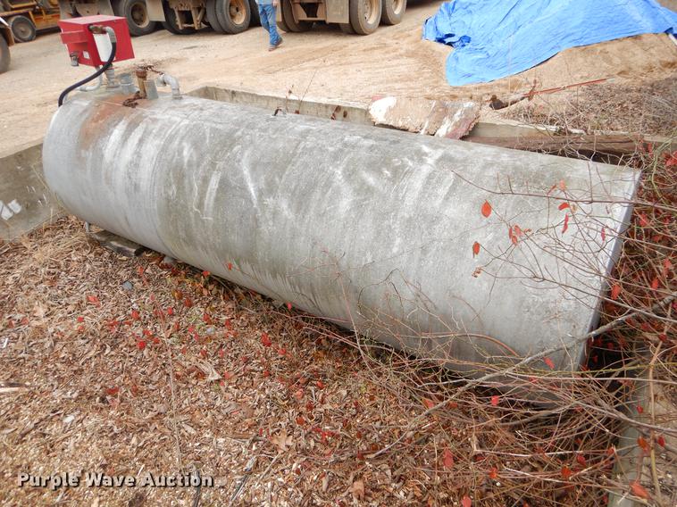 image for item FQ9617 12'L steel fuel tank