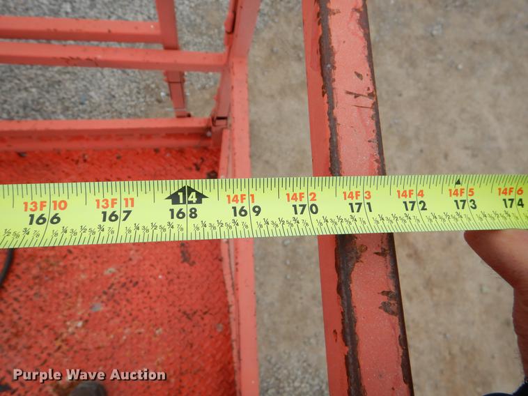 image for item FQ9631 1994 JLG 500RTS scissor lift