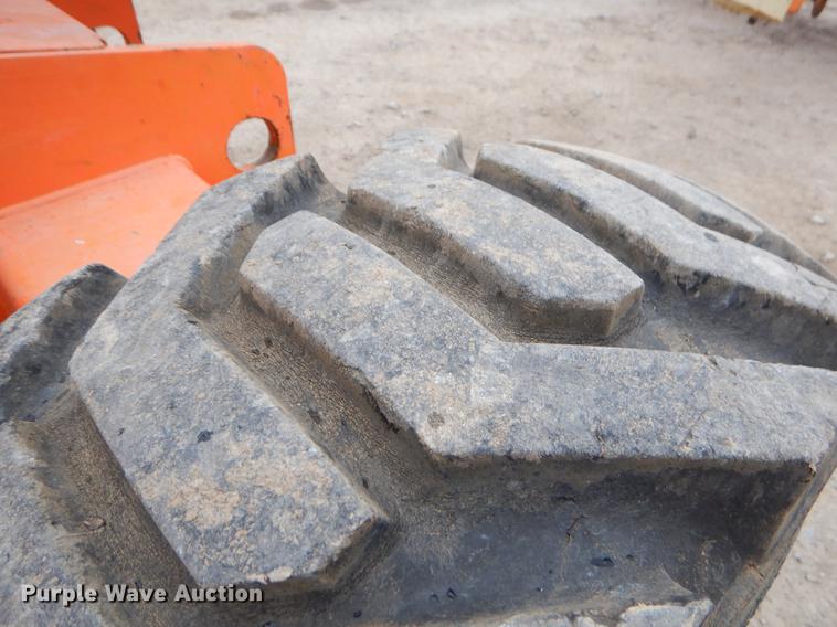 image for item FQ9632 2004 JLG 400S boom lift