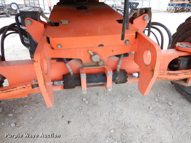 image for item FQ9632 2004 JLG 400S boom lift