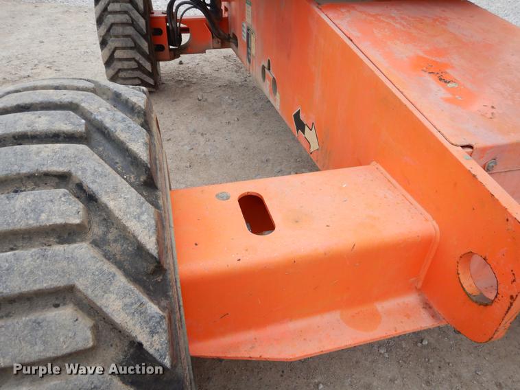 image for item FQ9632 2004 JLG 400S boom lift