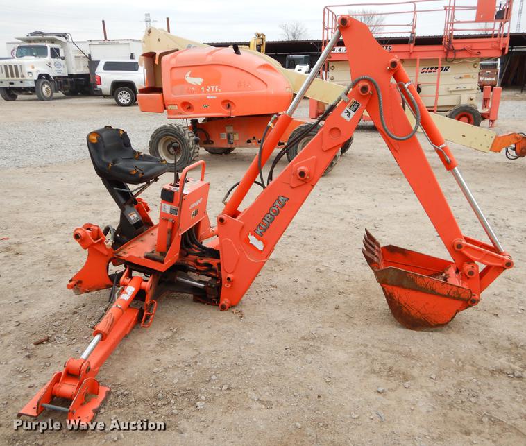 image for item FQ9633 Kubota BH90A tractor backhoe