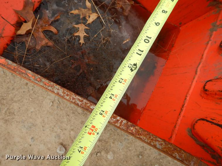 image for item FQ9633 Kubota BH90A tractor backhoe