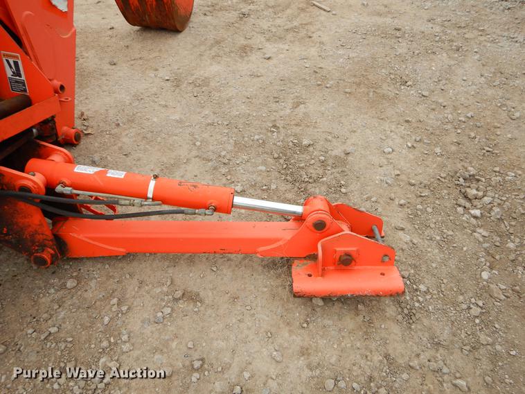 image for item FQ9633 Kubota BH90A tractor backhoe