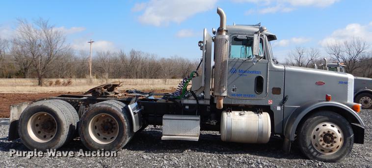 image for item FQ9635 2003 Peterbilt 378 semi truck