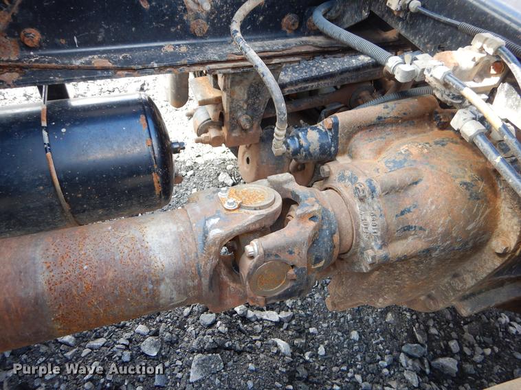 image for item FQ9635 2003 Peterbilt 378 semi truck