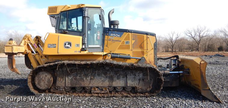 image for item FQ9638 2012 John Deere 850K dozer