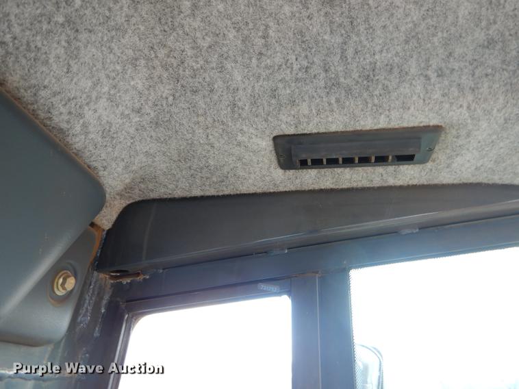 image for item FQ9638 2012 John Deere 850K dozer