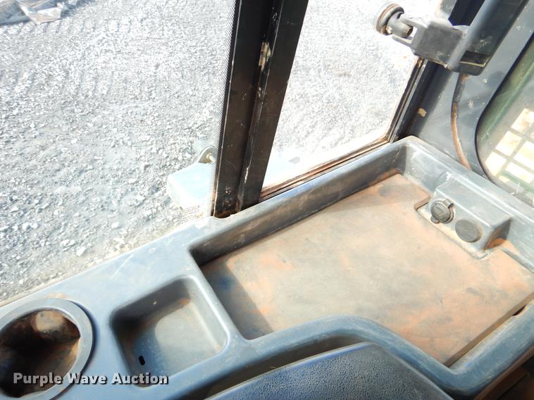 image for item FQ9638 2012 John Deere 850K dozer