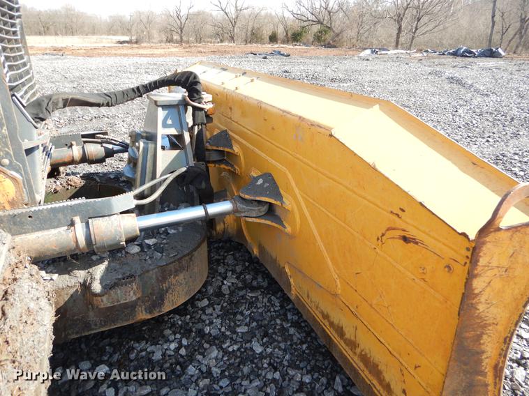 image for item FQ9638 2012 John Deere 850K dozer