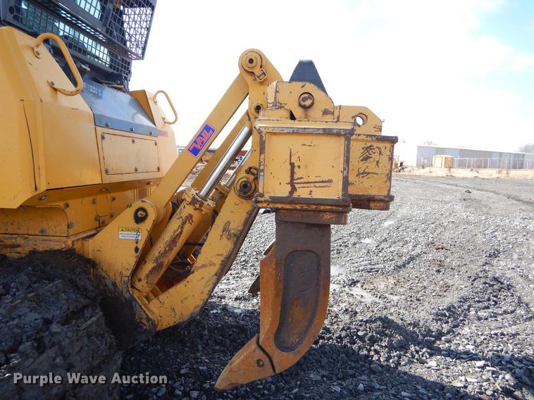 image for item FQ9638 2012 John Deere 850K dozer