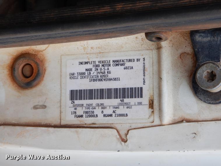 image for item FQ9644 1995 Ford F800 digger derrick truck