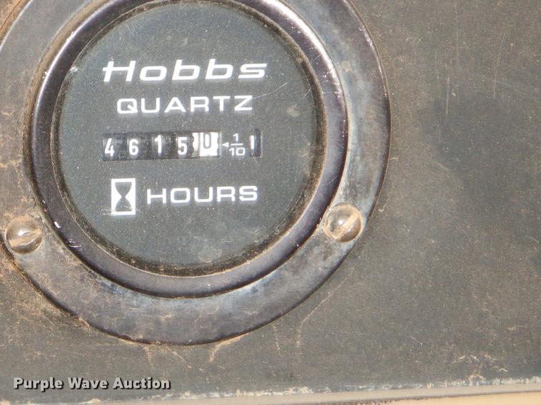 image for item FQ9645 1992 International 4700 digger derrick truck