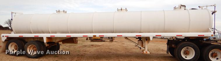 image for item FQ9647 2011 Galyean 130BB tank trailer