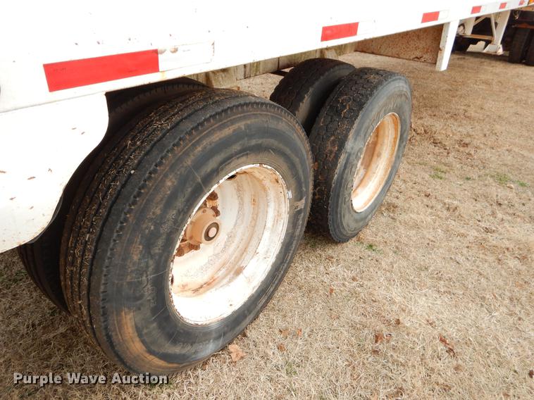 image for item FQ9647 2011 Galyean 130BB tank trailer