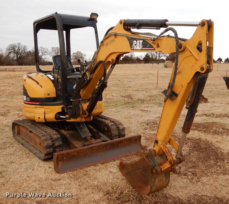 image for item FQ9648 2006 Caterpillar 303 CR mini excavator