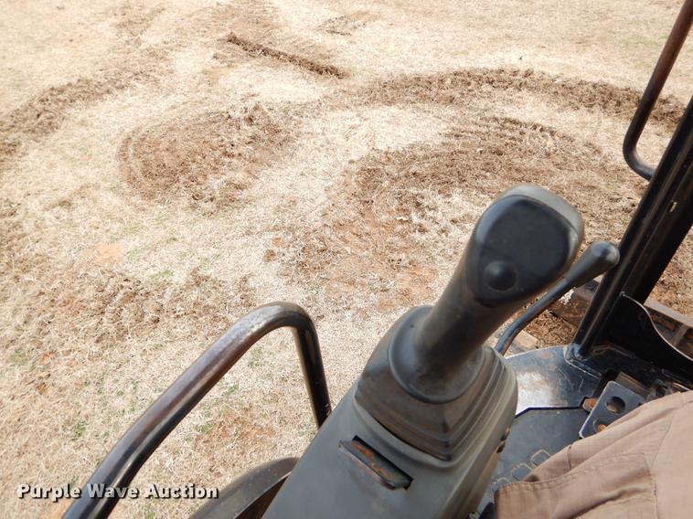 image for item FQ9648 2006 Caterpillar 303 CR mini excavator