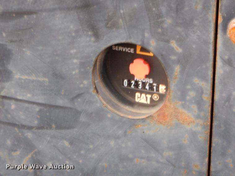 image for item FQ9648 2006 Caterpillar 303 CR mini excavator