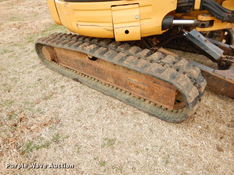 image for item FQ9648 2006 Caterpillar 303 CR mini excavator
