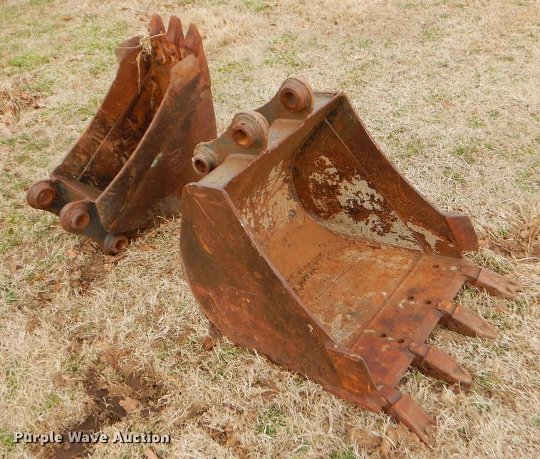 image for item FQ9648 2006 Caterpillar 303 CR mini excavator