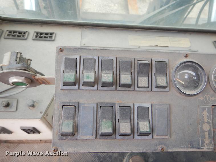 image for item FQ9674 Kalmar LMV12-600 forklift