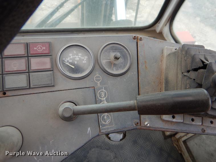 image for item FQ9674 Kalmar LMV12-600 forklift