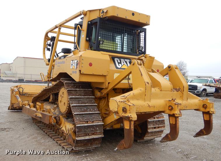 image for item FQ9703 2011 Caterpillar D6T XL dozer