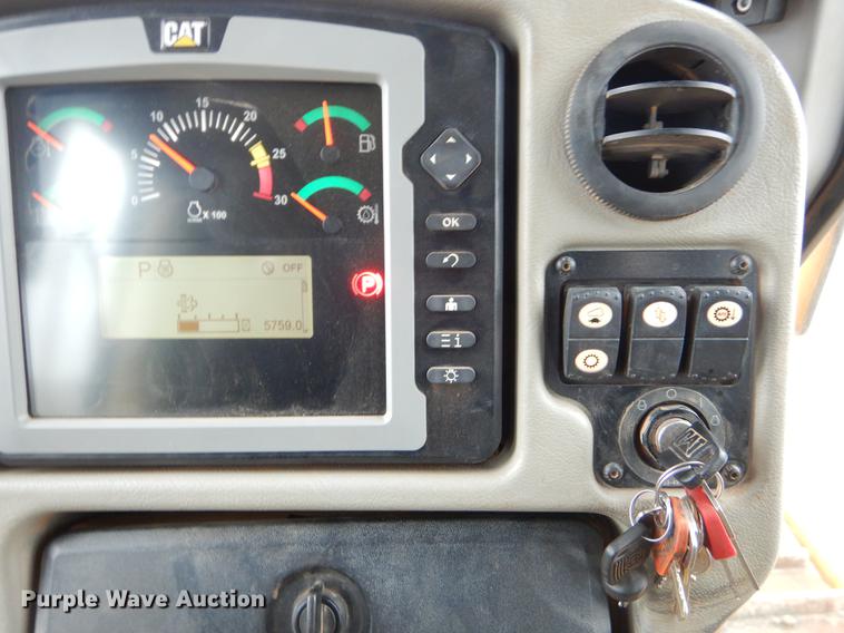 image for item FQ9703 2011 Caterpillar D6T XL dozer