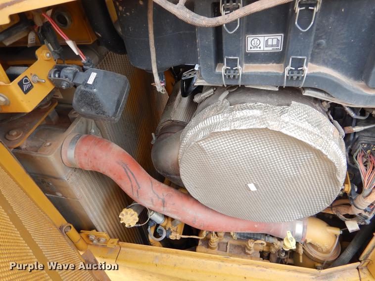 image for item FQ9703 2011 Caterpillar D6T XL dozer