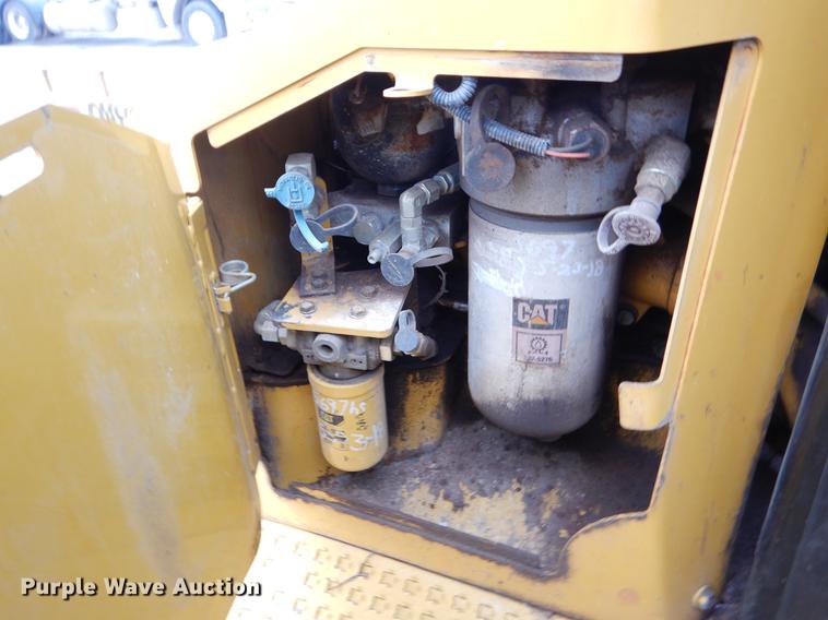 image for item FQ9703 2011 Caterpillar D6T XL dozer