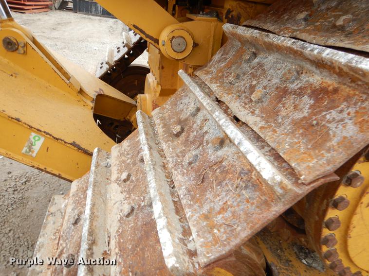 image for item FQ9703 2011 Caterpillar D6T XL dozer