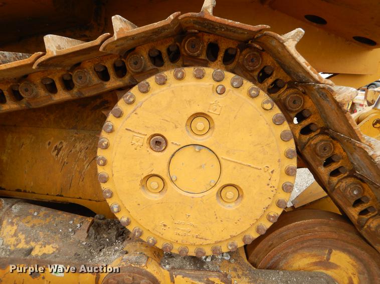 image for item FQ9703 2011 Caterpillar D6T XL dozer