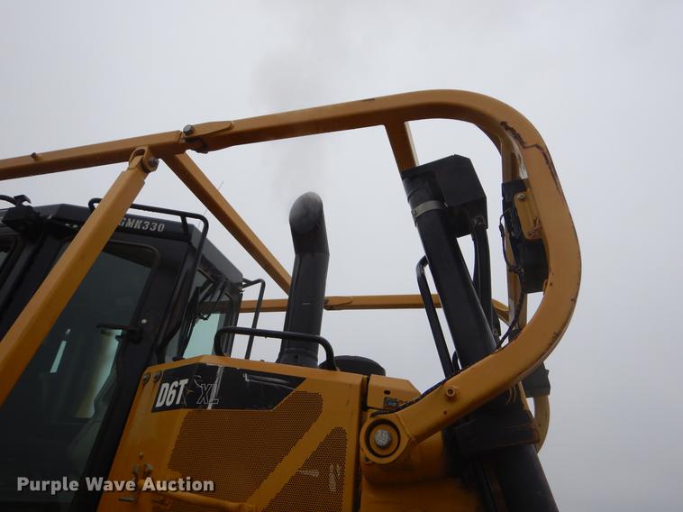 image for item FQ9703 2011 Caterpillar D6T XL dozer