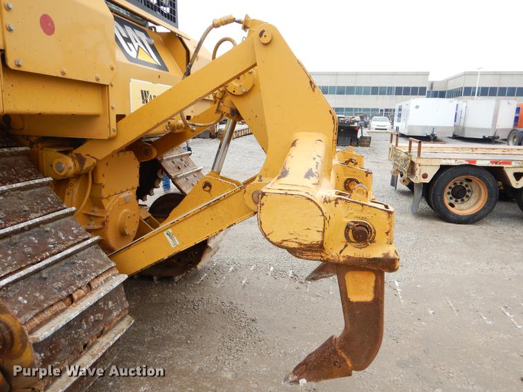 image for item FQ9703 2011 Caterpillar D6T XL dozer
