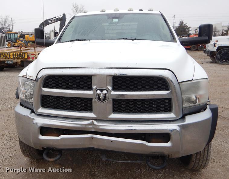 image for item FQ9704 2014 Dodge Ram 5500 Crew Cab flatbed truck