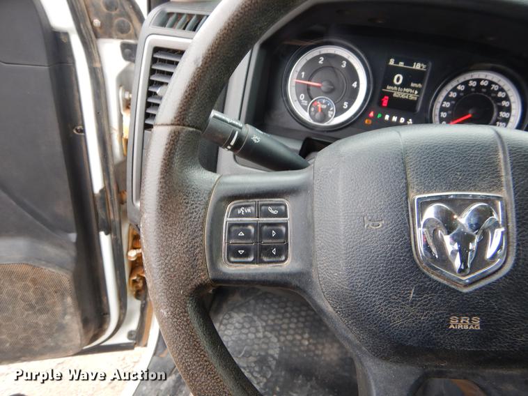 image for item FQ9704 2014 Dodge Ram 5500 Crew Cab flatbed truck