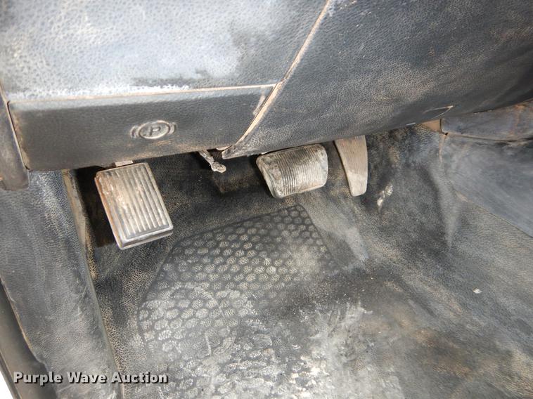 image for item FQ9704 2014 Dodge Ram 5500 Crew Cab flatbed truck