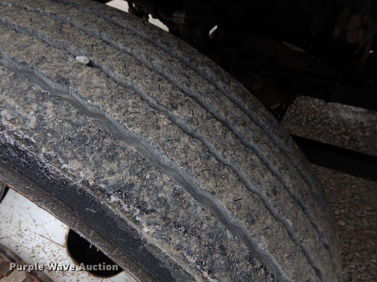 image for item FQ9704 2014 Dodge Ram 5500 Crew Cab flatbed truck